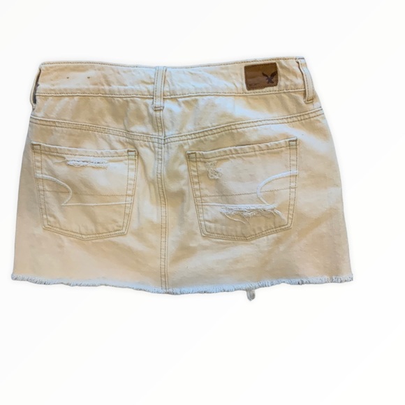 American Eagle Distressed Ripped Jean Skirt Sz 2 - Picture 6 of 9